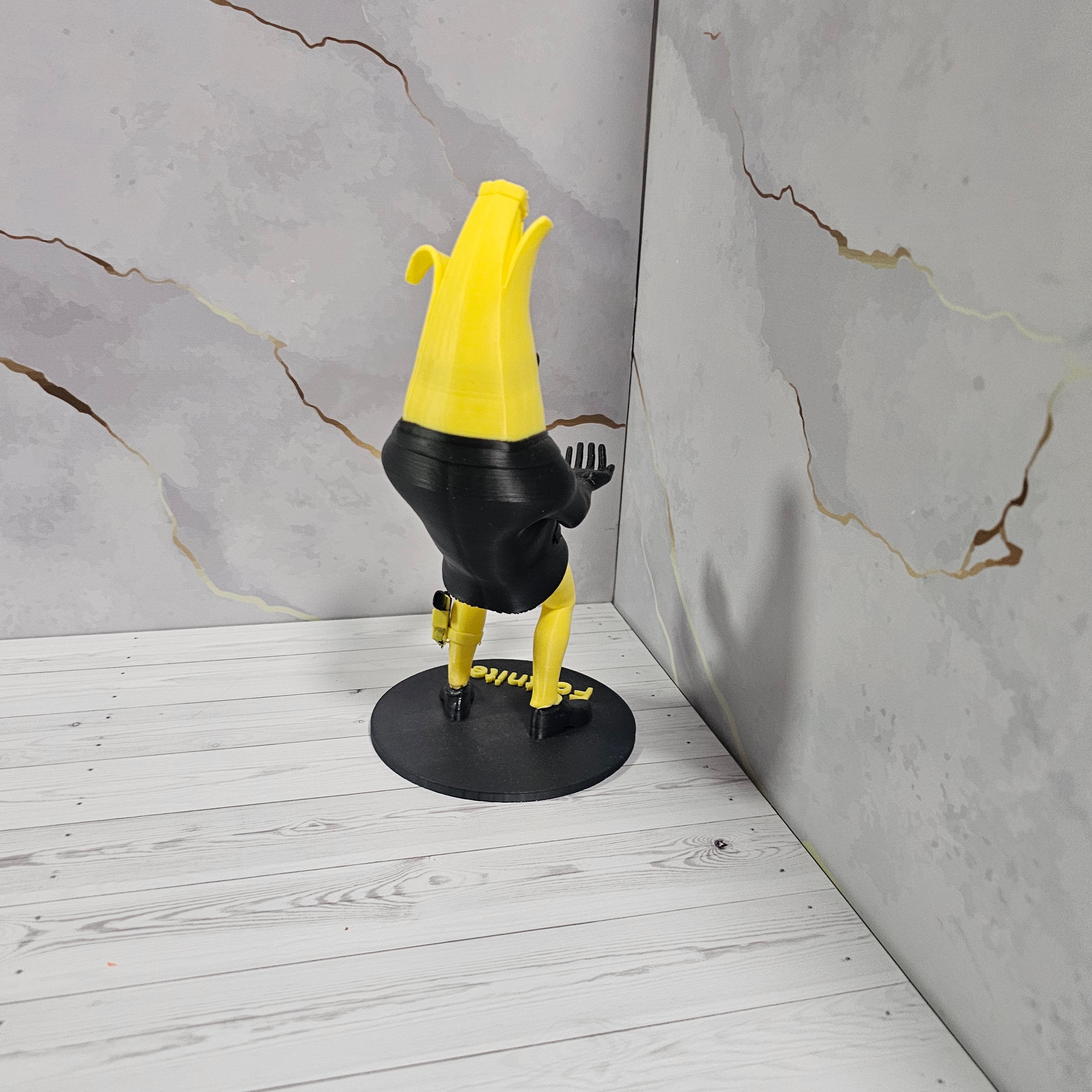 Stand Coleccionable Bananin (Peely) Traje de Gala - Soporte Gamer 3D - Viña 3D