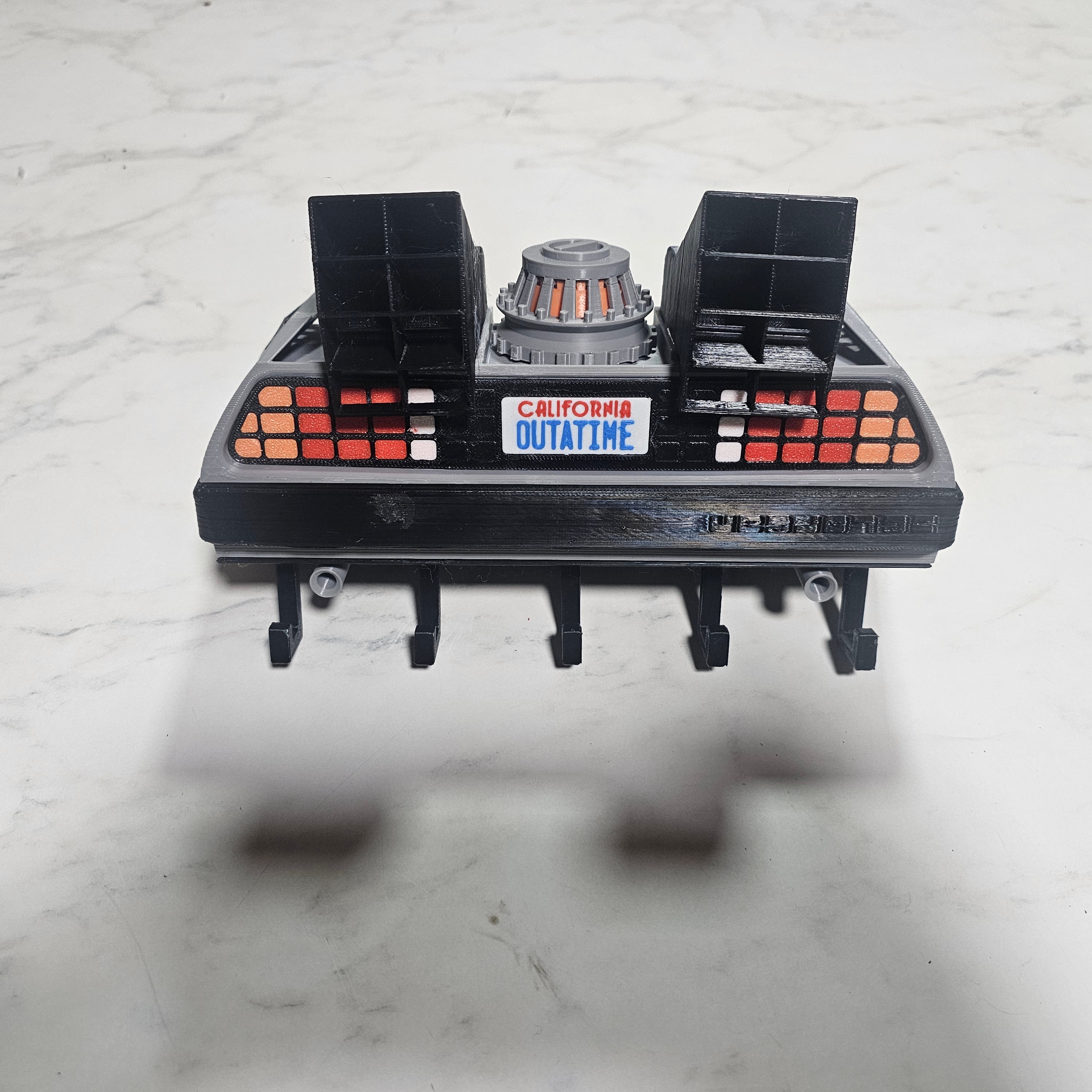 Portallaves de Pared DeLorean "Outatime" (Volver al Futuro) - Impresión 3D